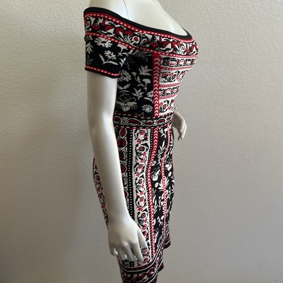 Chelsea & Violet by Anthropologie Dress Tapestry Stretch Bodycon - Picture 5 of 6